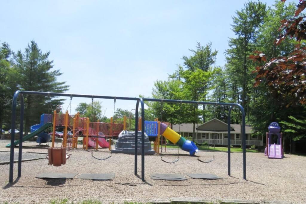The Family Getaway Tobyhanna Exterior foto